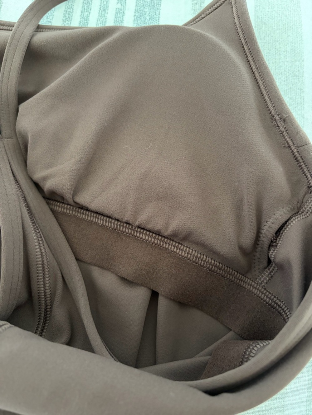 Vuori All The Feels Tank 2.0 Java Size Medium Athleisure Sporty Neutral - Picture 3 of 8